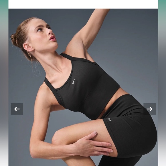 ALO Yoga Seamless Ribbed Favorite Bra Tank Small Black NWT - Picture 1 of 7
